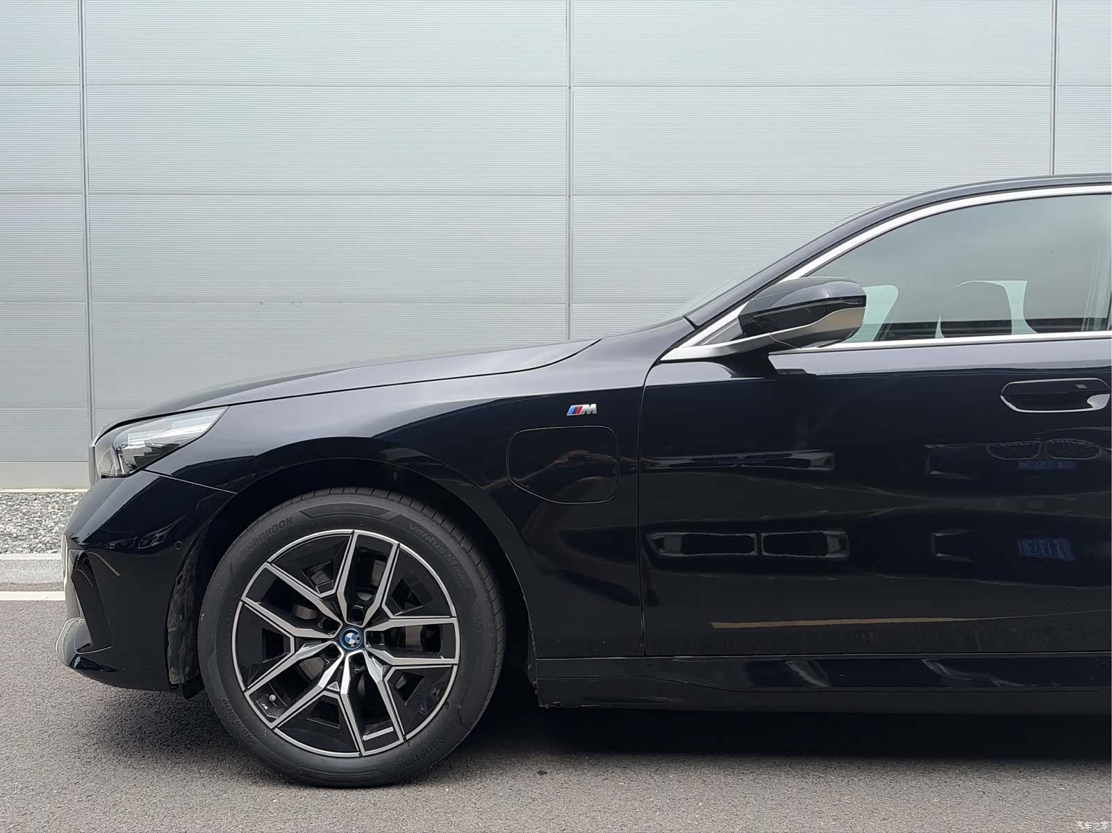 BMW i5, 2025 6