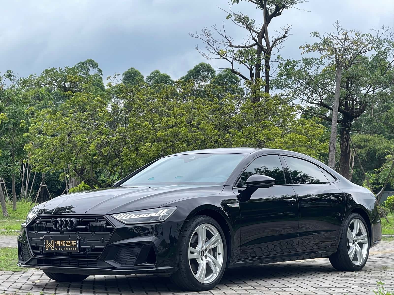 Audi A7L, 2023 1