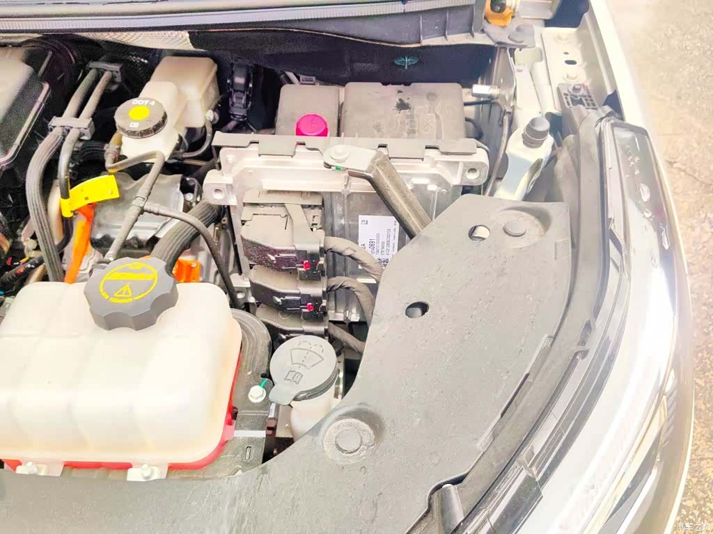 Buick GL8, 2025 22