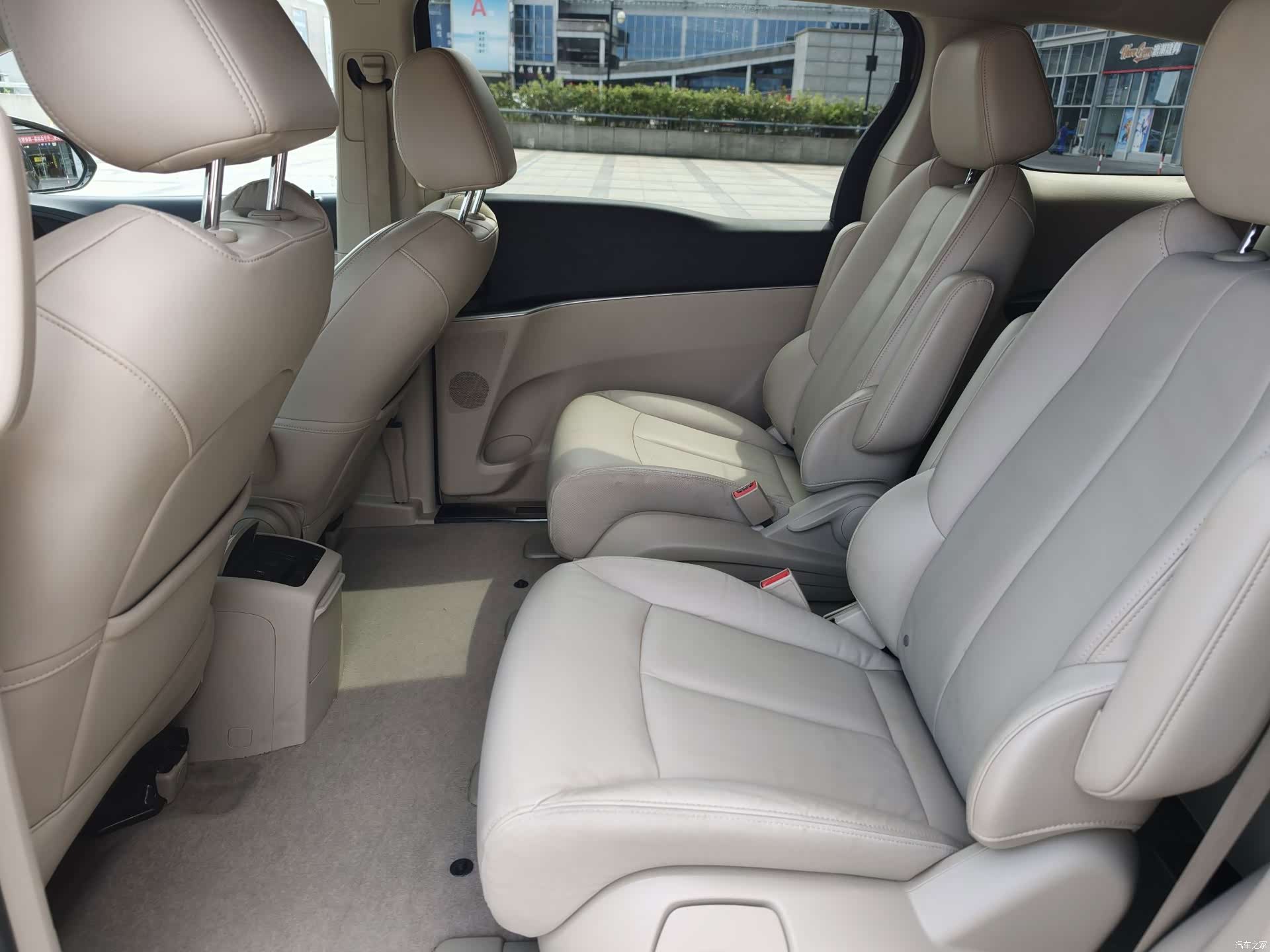 Buick GL8, 2019 6