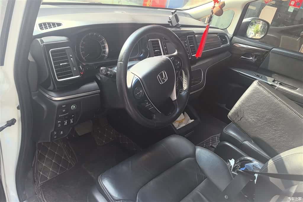 Honda Elysion, 2017 12