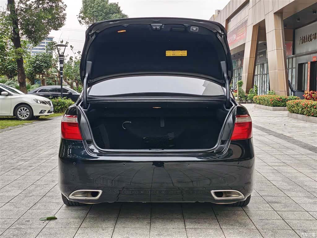 Lexus LS, 2008 14