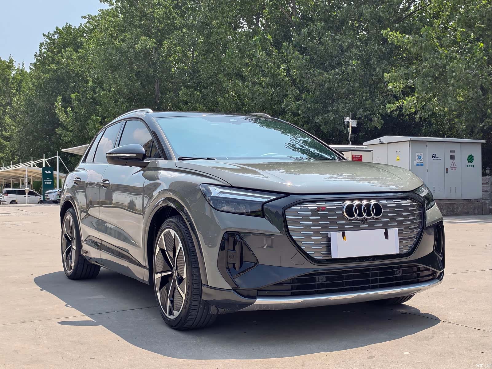 Audi Q4 e-tron, 2023 2