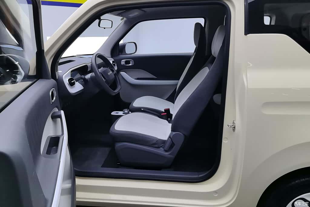 Geely Panda, 2025 9