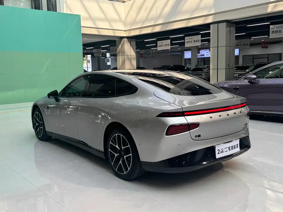 XPENG P7