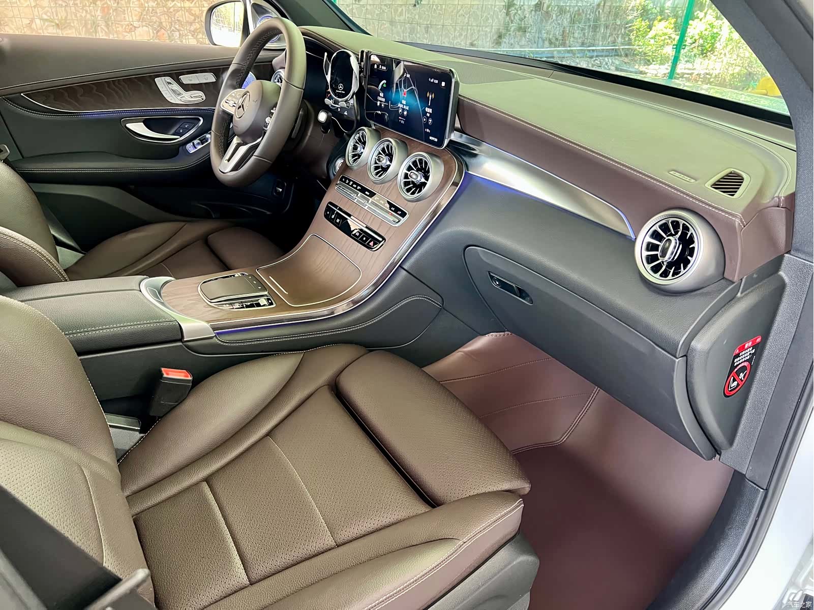 Mercedes-Benz GLC, 2020 10