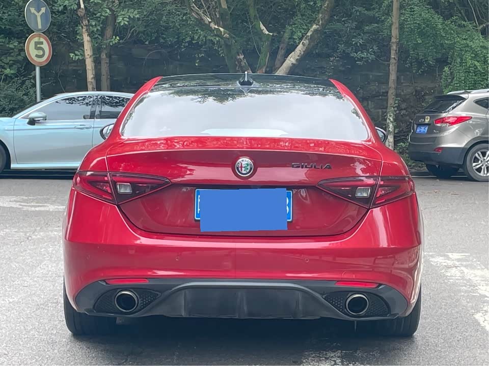 Alfa Romeo Giulia