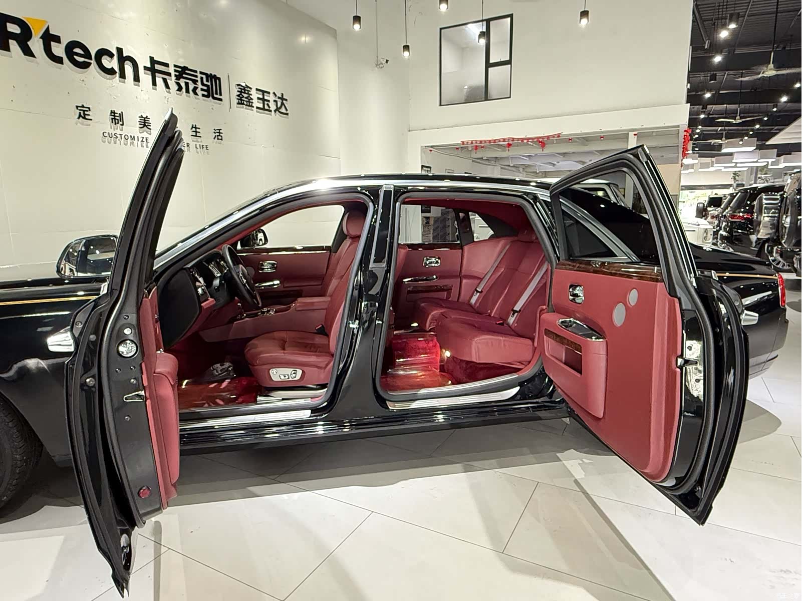 Rolls-Royce Ghost, 2014 9
