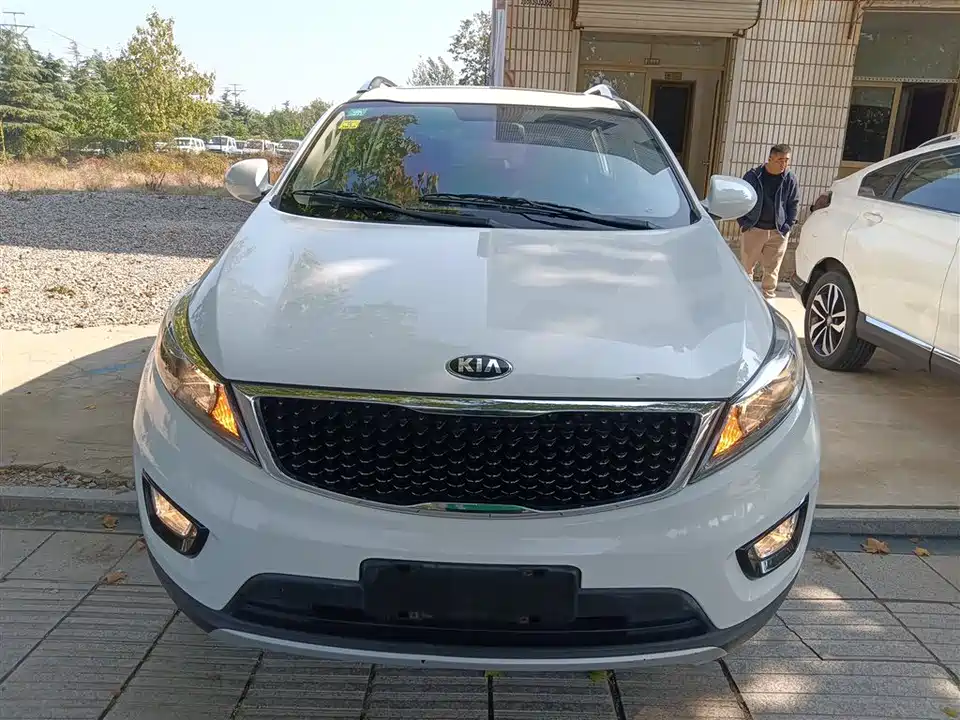 Kia Smart running