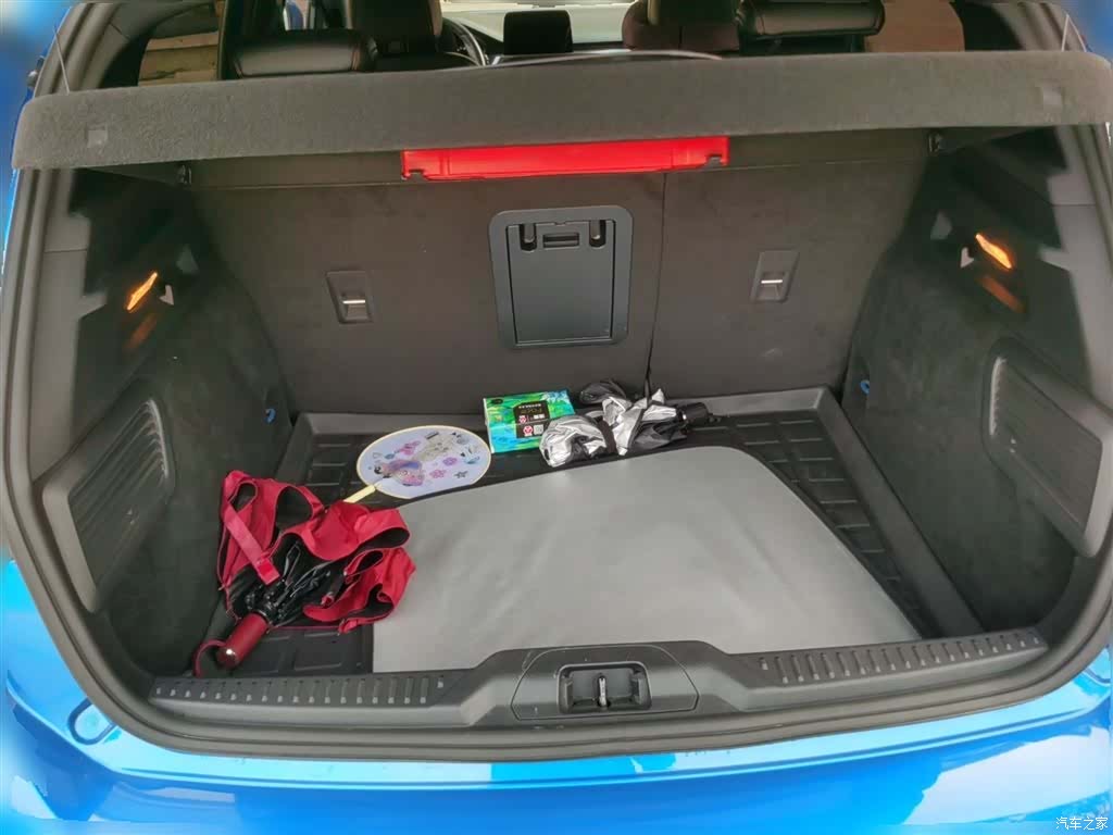 Ford Focus, 2021 10