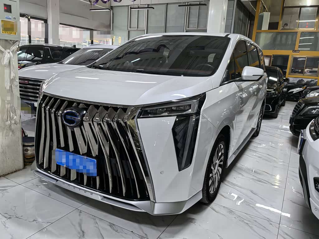 GAC M8