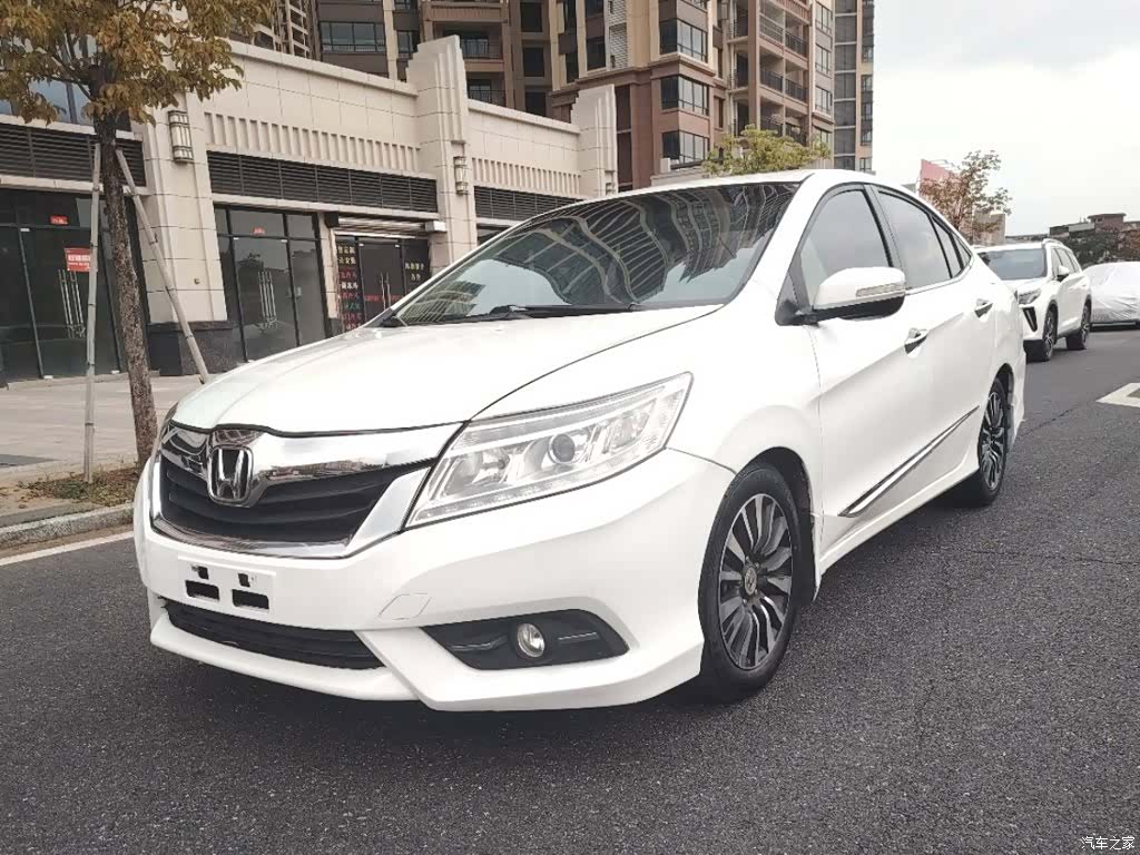 Honda Crider, 2015 1