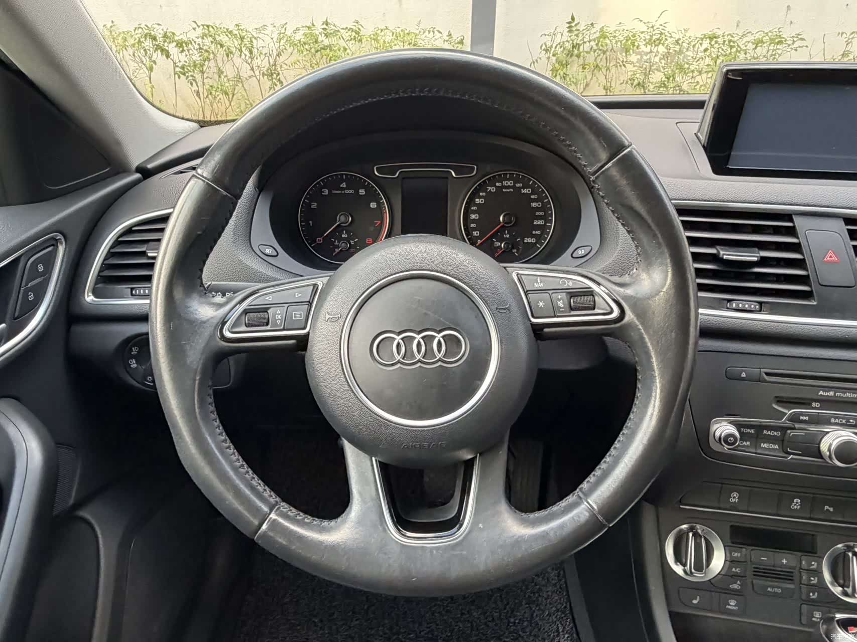 Audi Q3, 2014 15
