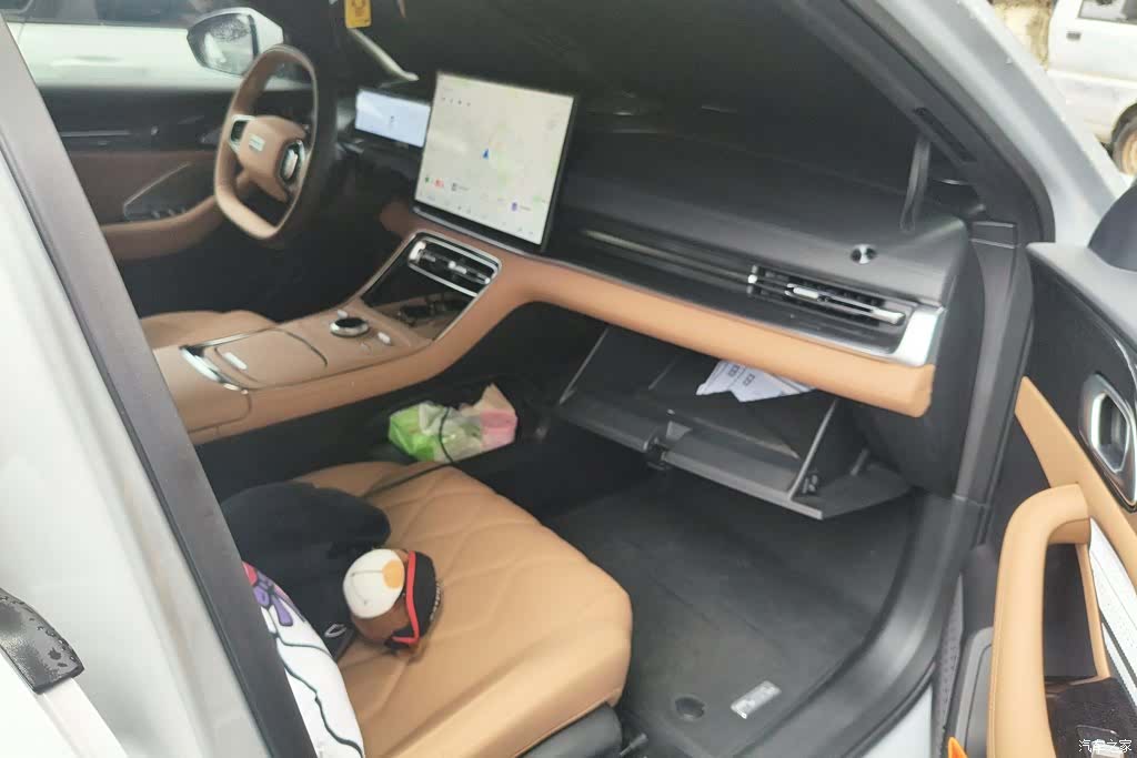 Geely A7, 2025 8