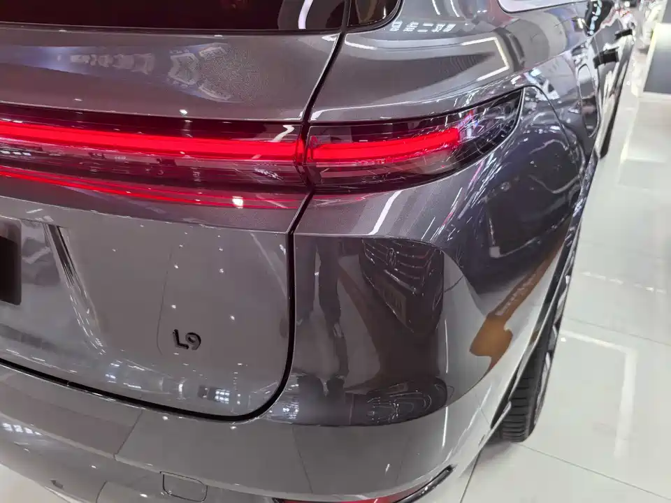 Li Auto Ideal L9