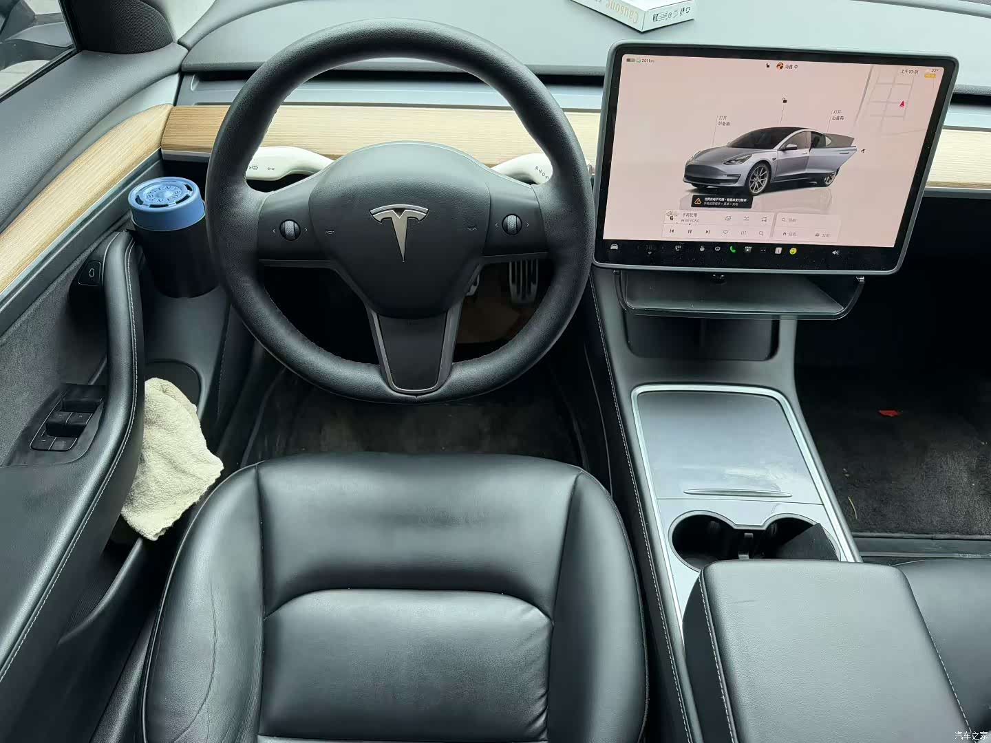 Tesla Model 3, 2022 6