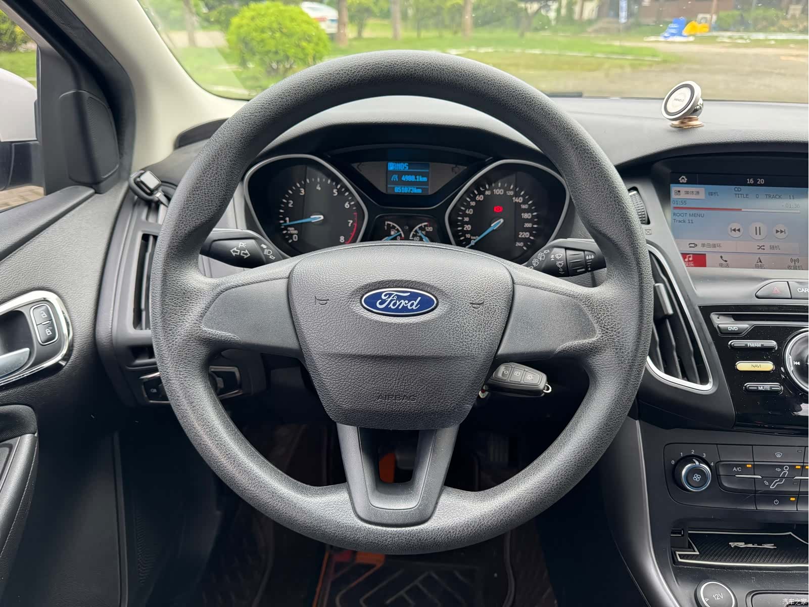 Ford Focus, 2018 13