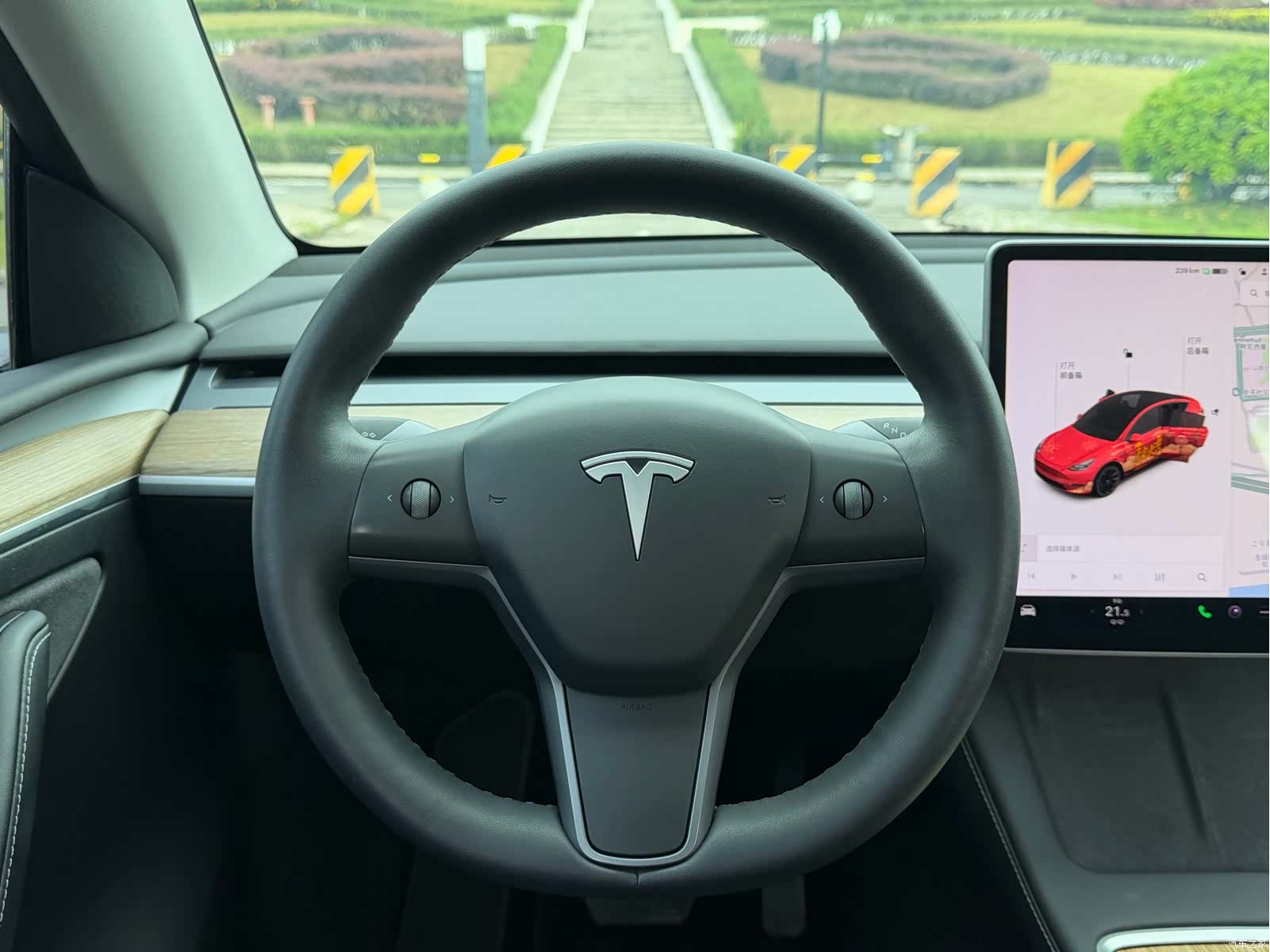 Tesla Model Y, 2022 10