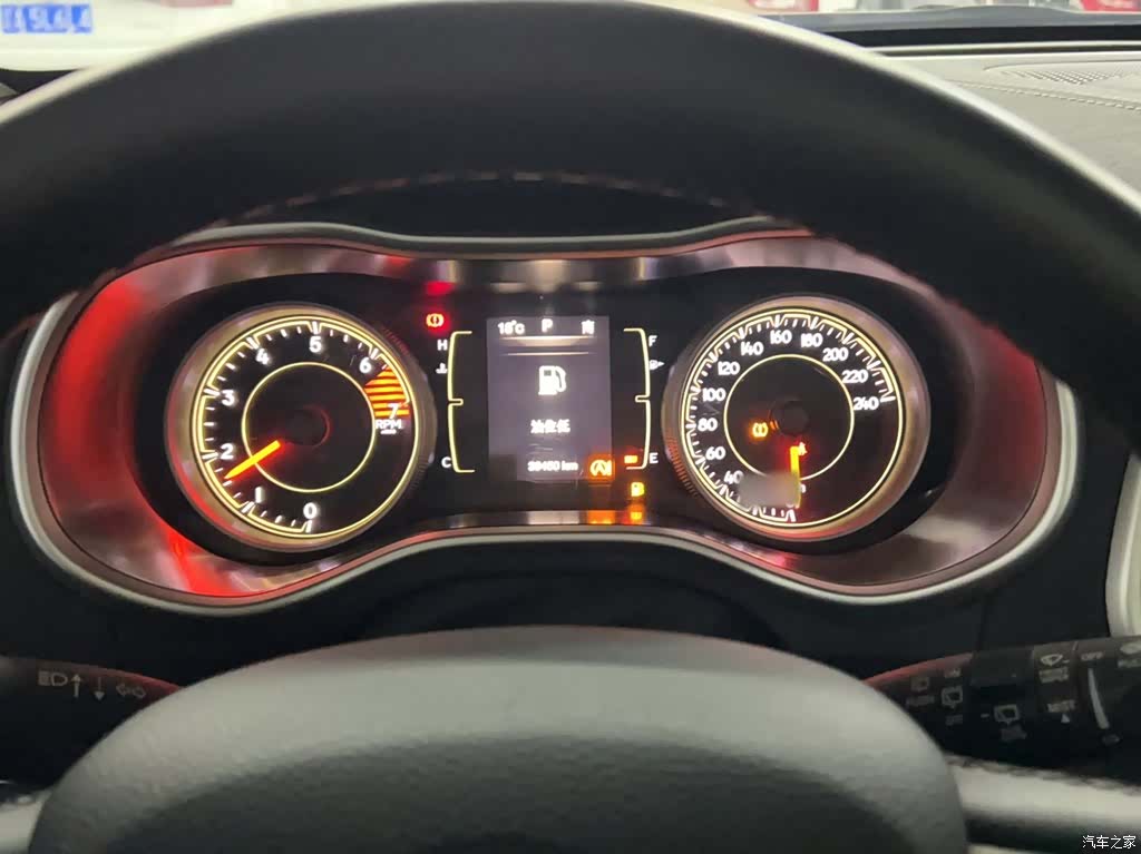Jeep Cherokee, 2016 12