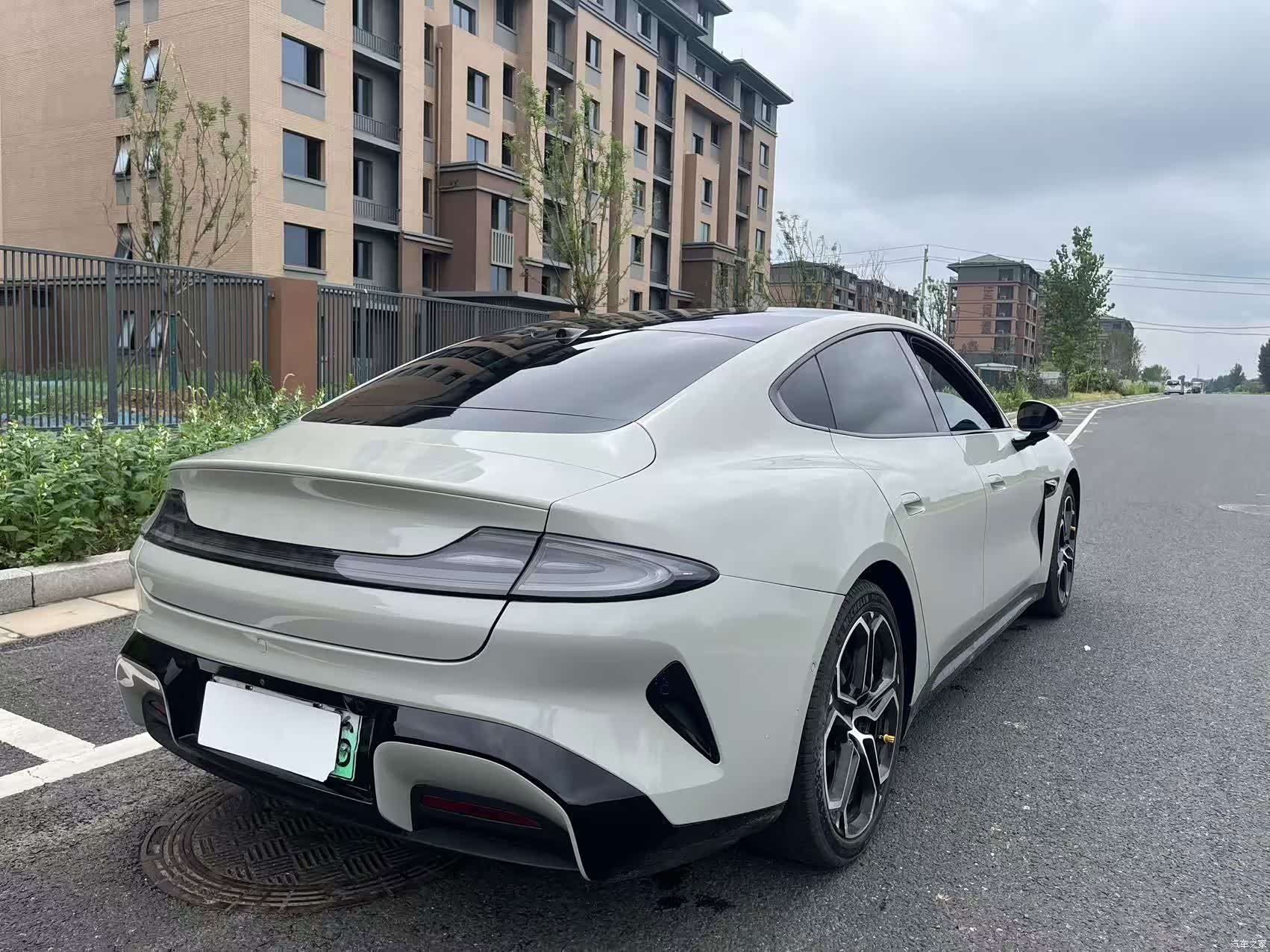 Xiaomi SU7, 2024 9