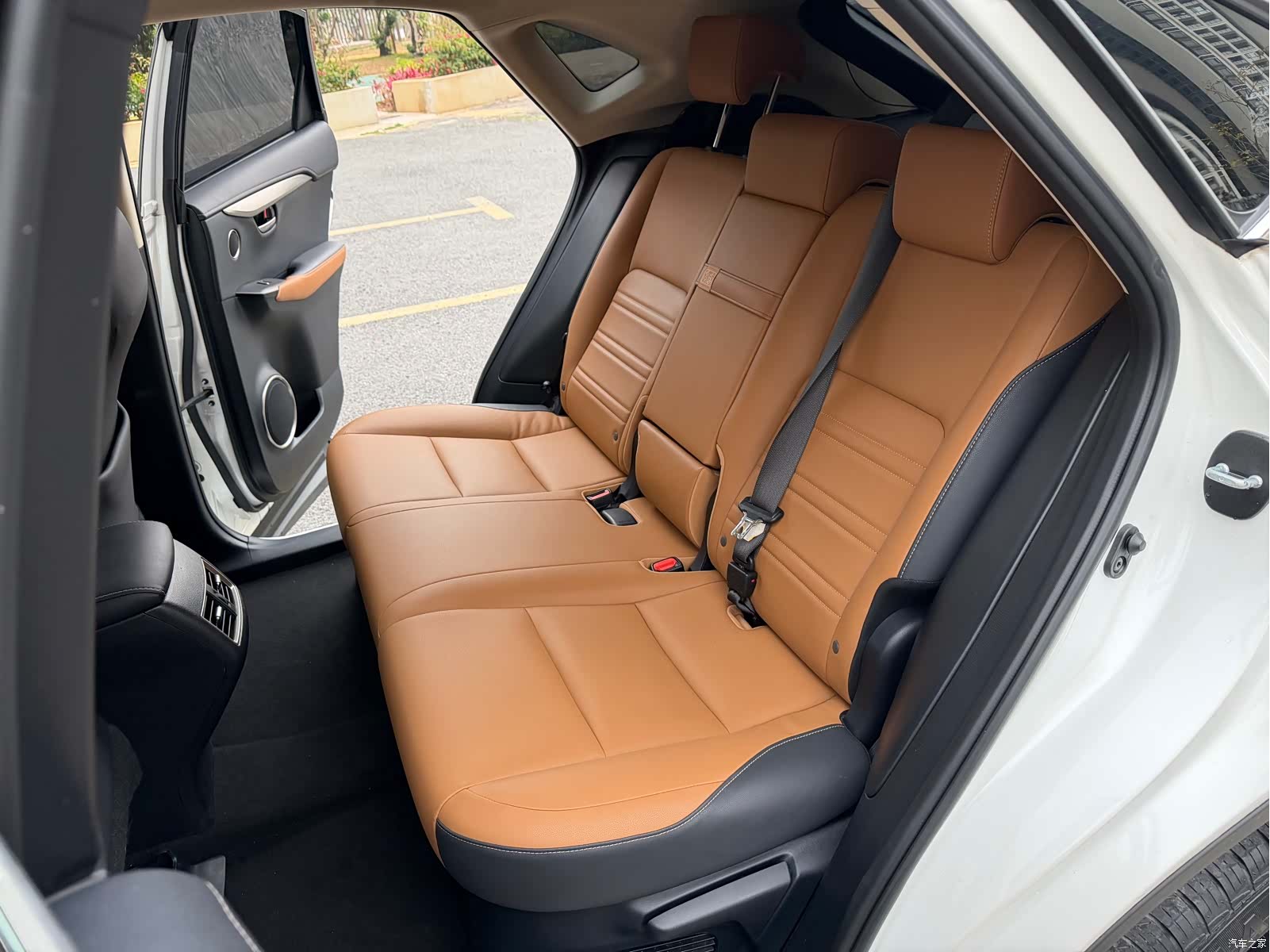 Lexus NX, 2019 22