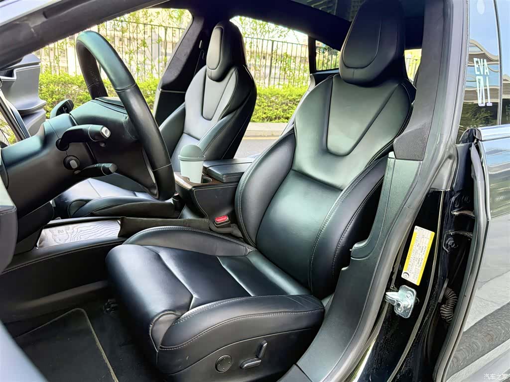 Tesla Model S, 2019 7