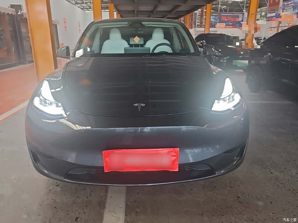 Tesla Model Y, 2024 3
