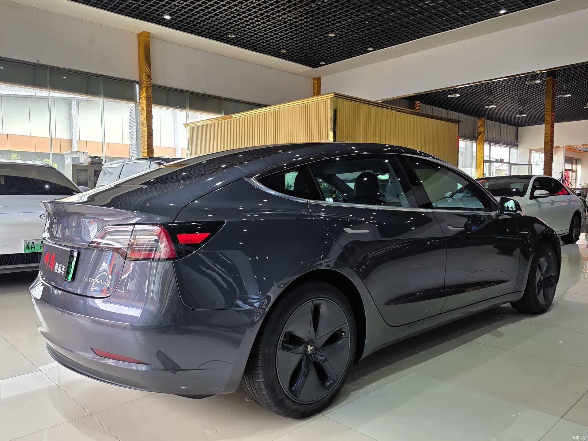 Tesla Model 3, 2020 14