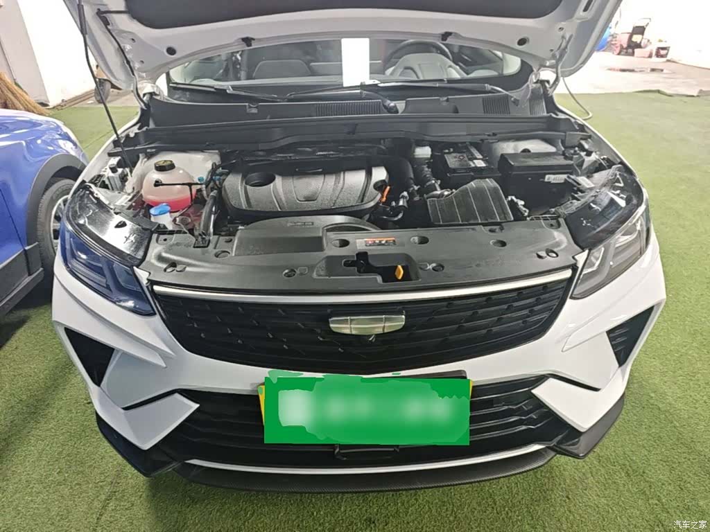 Geely Coolray, 2025 20