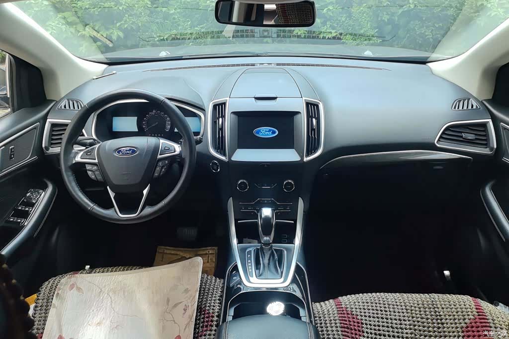 Ford Edge, 2016 12