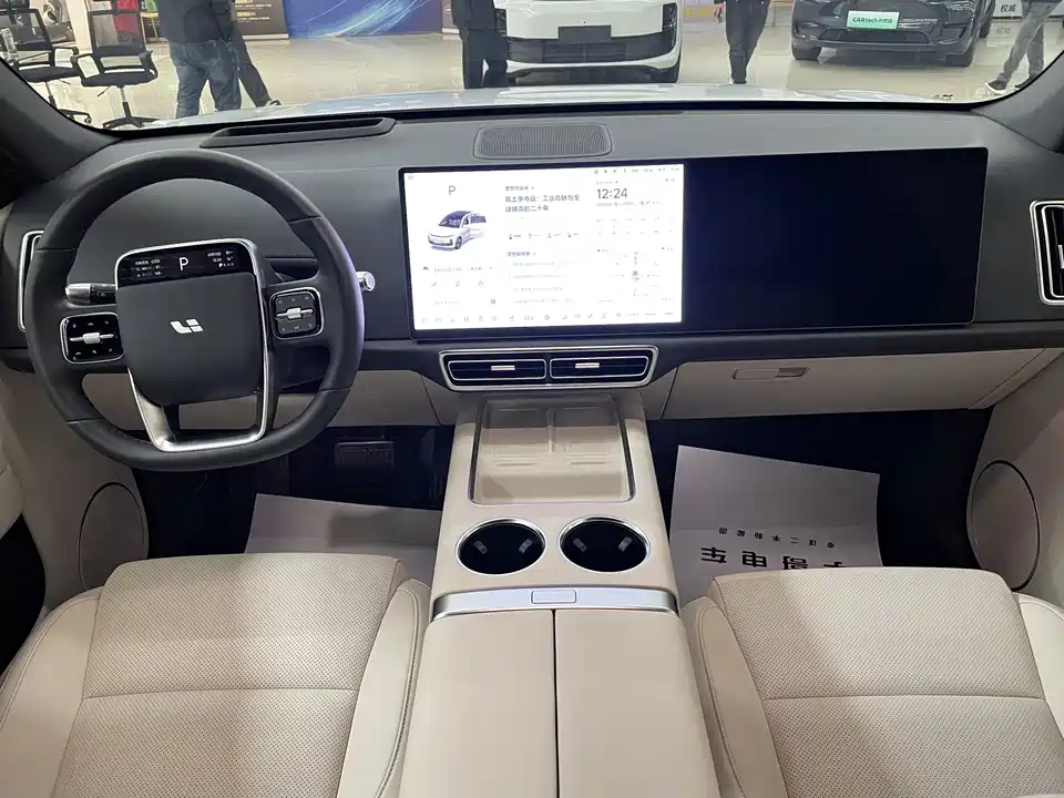 Li Auto Ideal L6