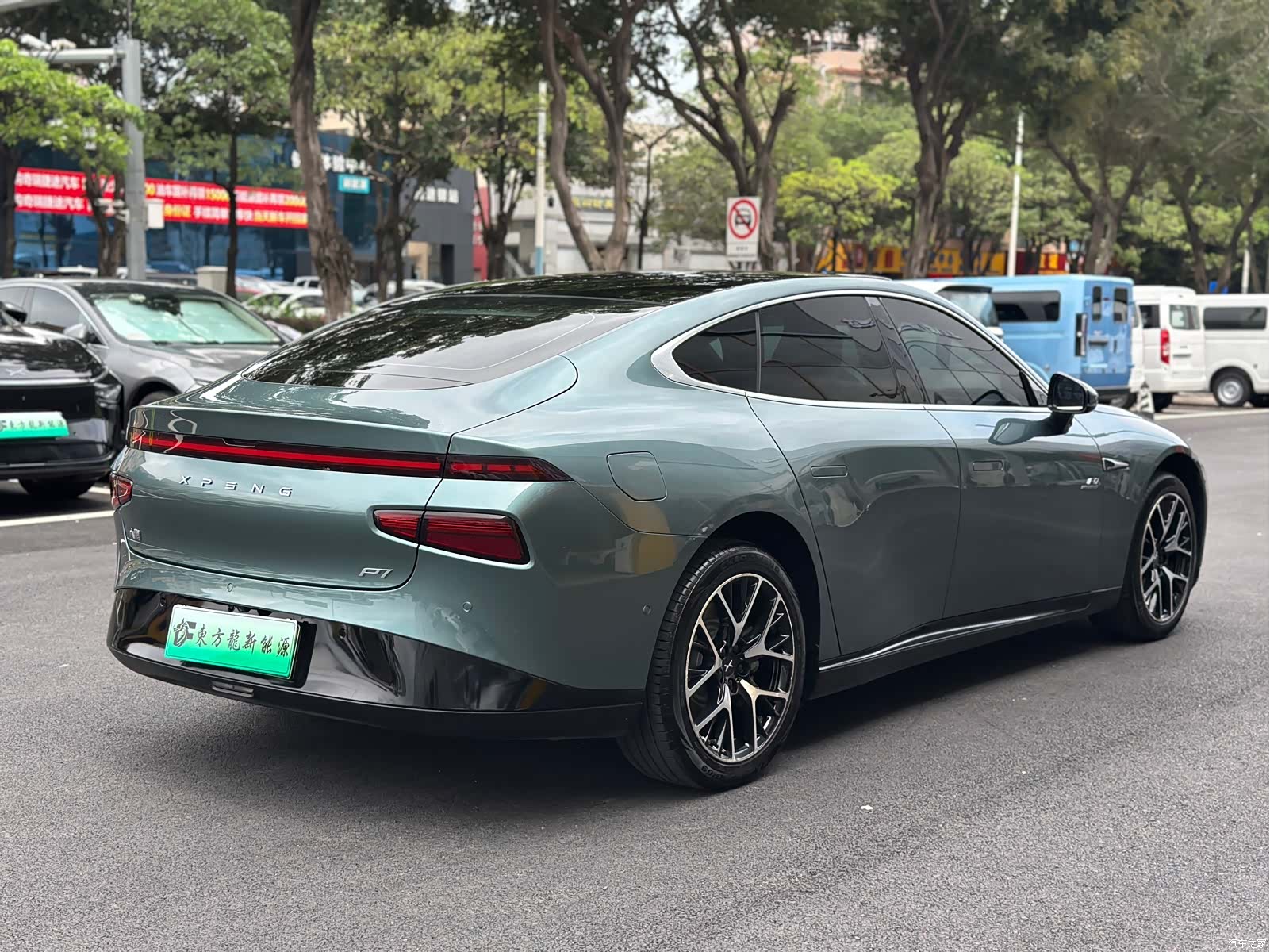 Xpeng P7, 2023 6