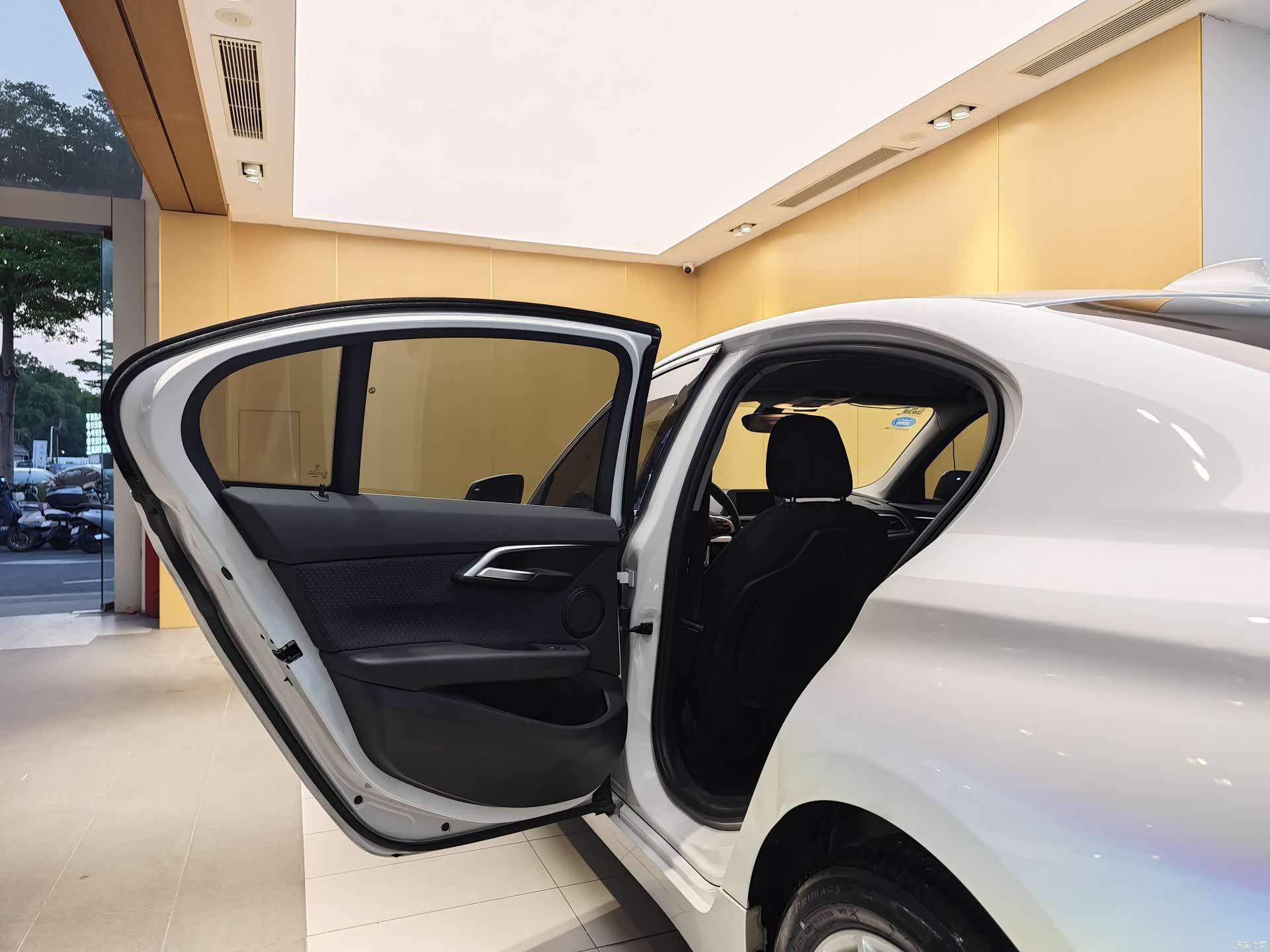 BMW 1 Series, 2018 21