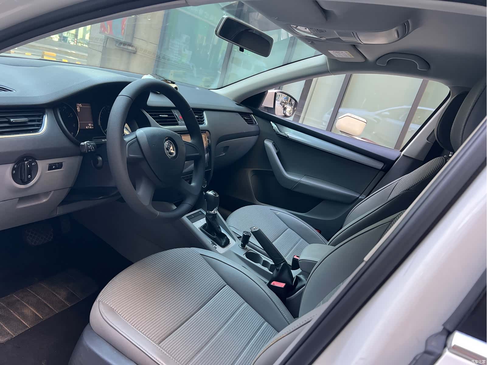 Skoda Octavia, 2015 4