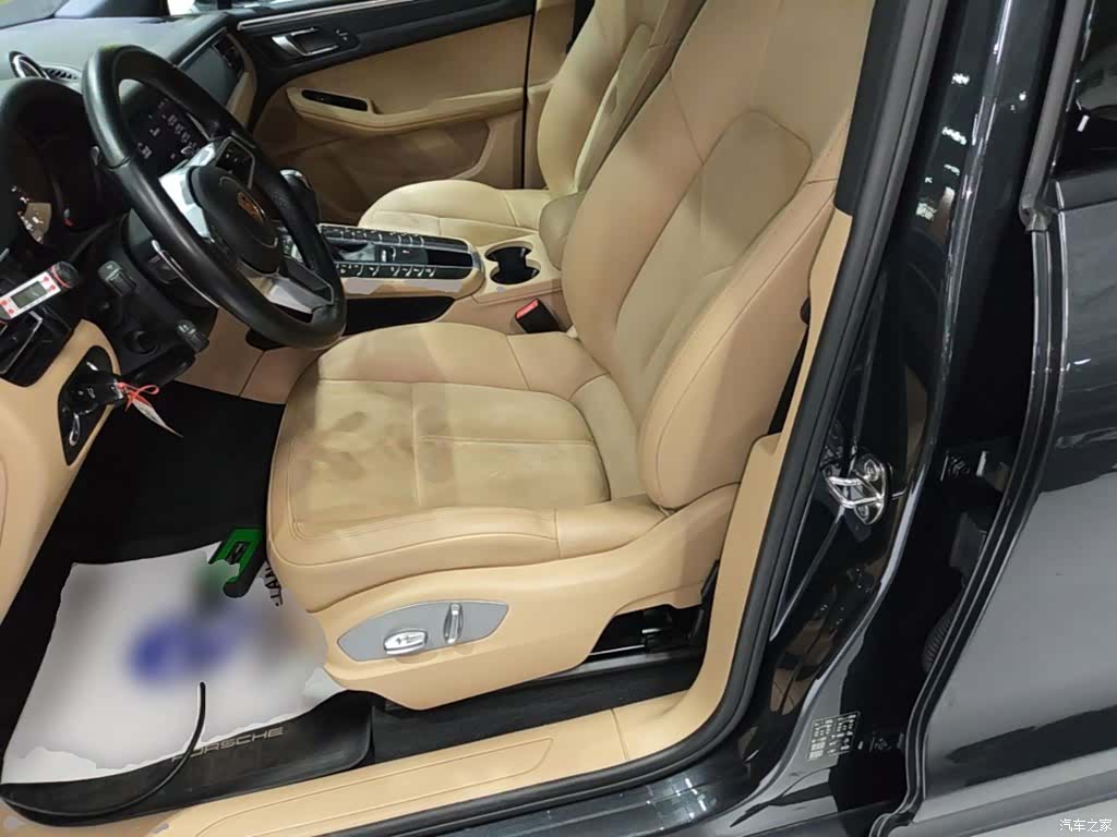 Porsche Macan, 2019 11