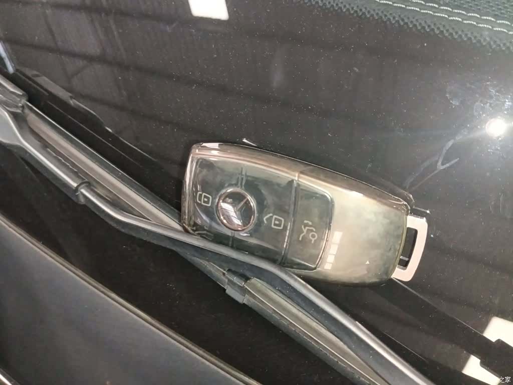 Mercedes-Benz E-Class, 2018 9