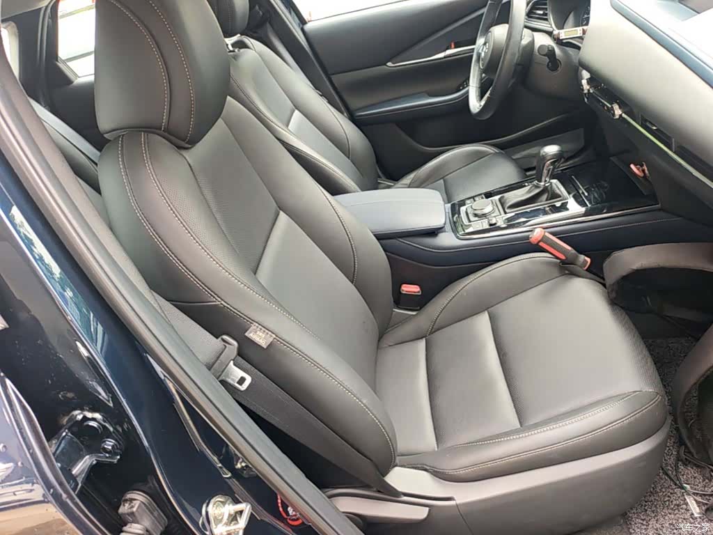 Mazda CX-30, 2021 25