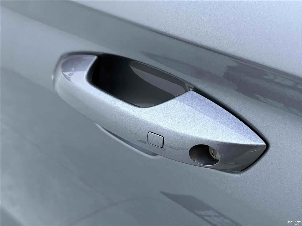 BYD Qin, 2024 13