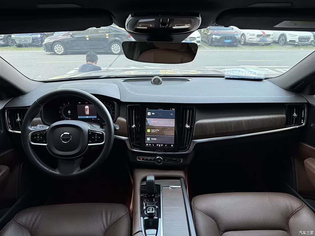 Volvo V90, 2023 все фото