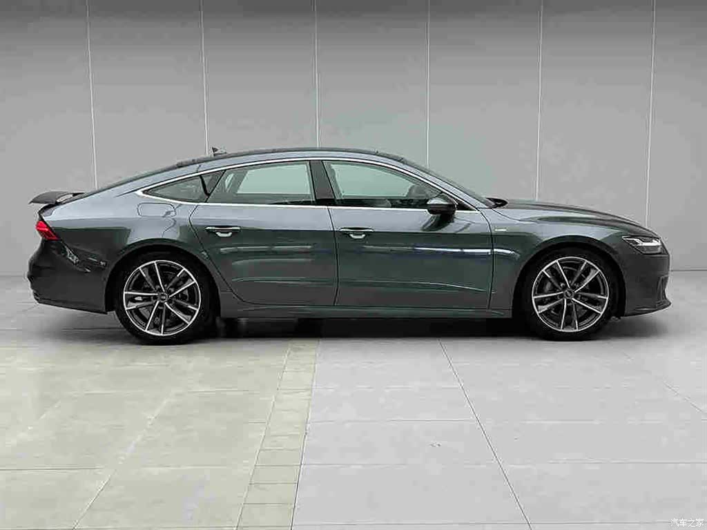 Audi A7, 2025 3