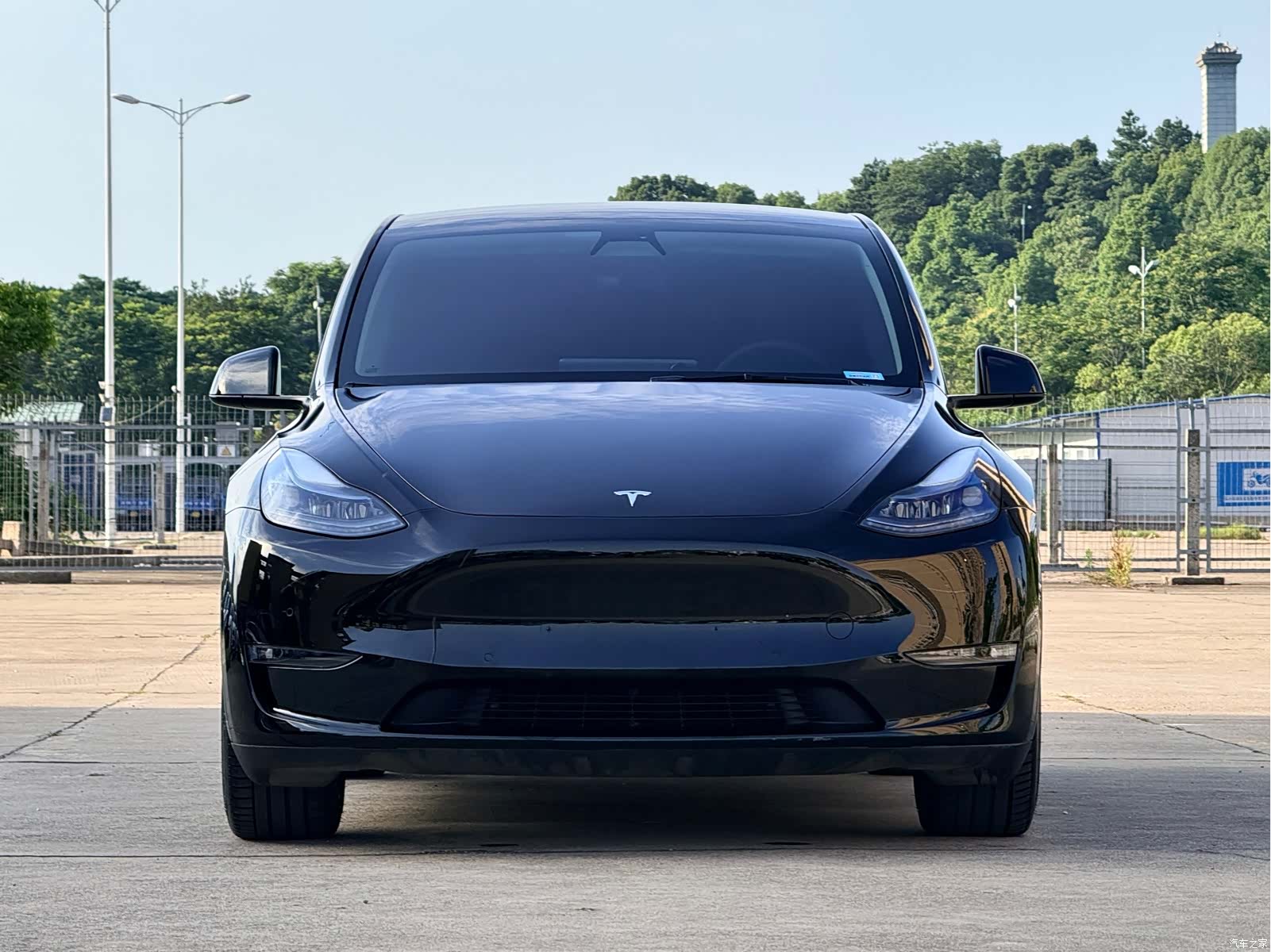 Tesla Model Y, 2021 1