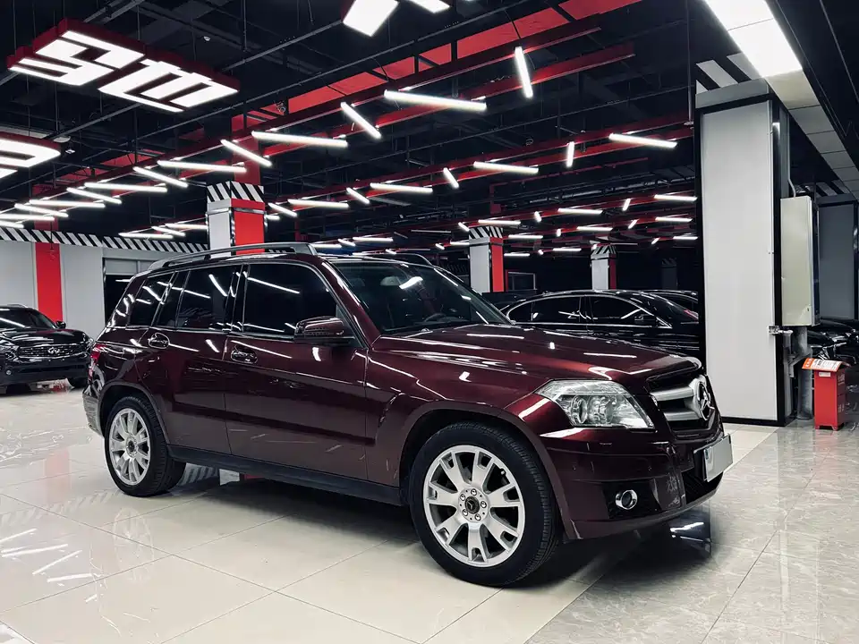 Mercedes-Benz GLK grade
