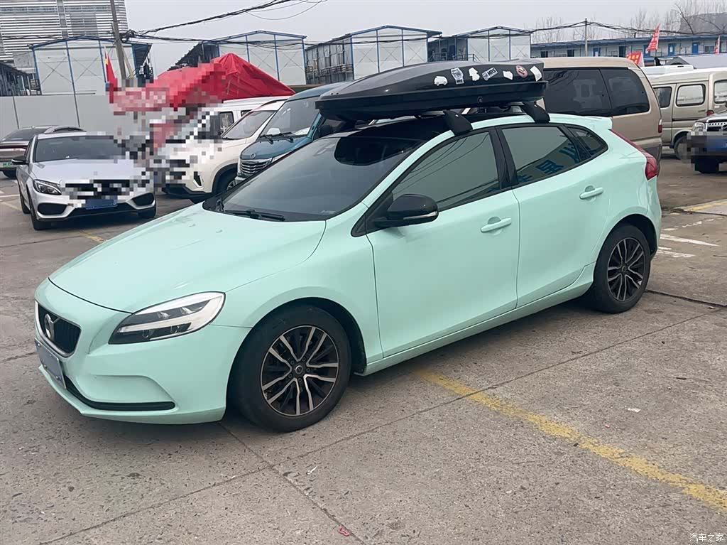 Volvo V40, 2018 21