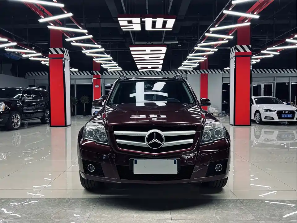Mercedes-Benz GLK grade