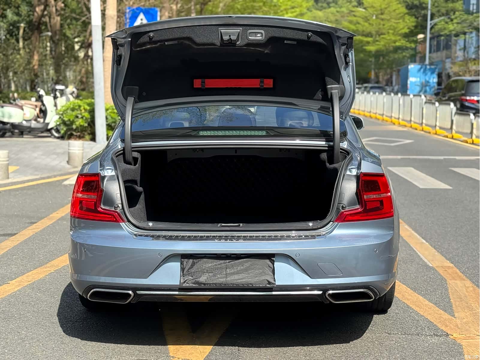 Volvo S90, 2018 15