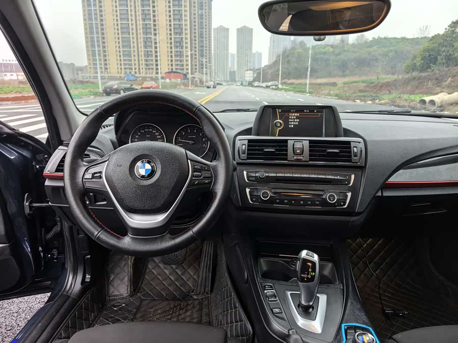 BMW 1 Series 2012, фото 12