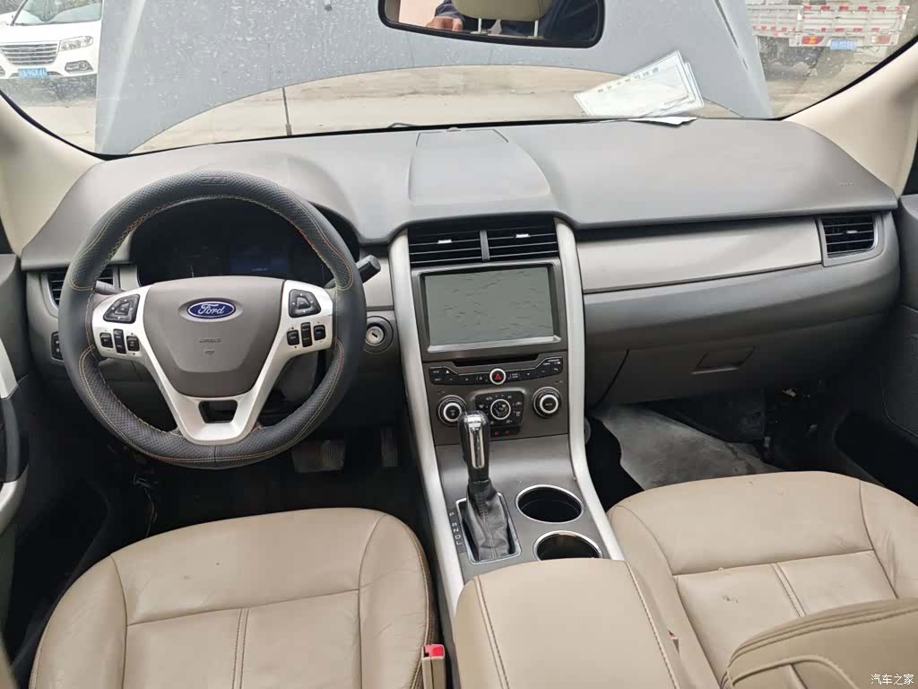 Ford Edge, 2015 10