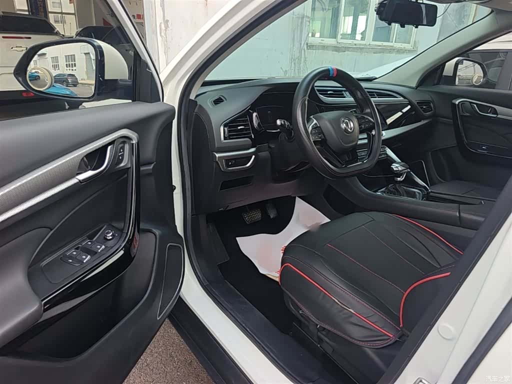 DongFeng AX7, 2019 15