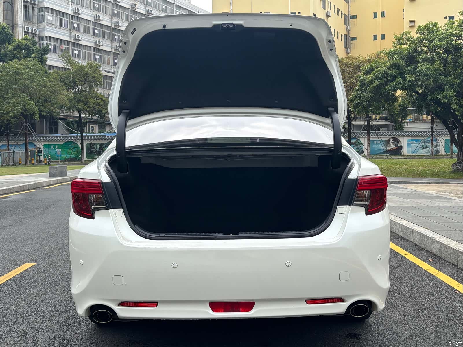 Toyota 2.5S, 2016 7