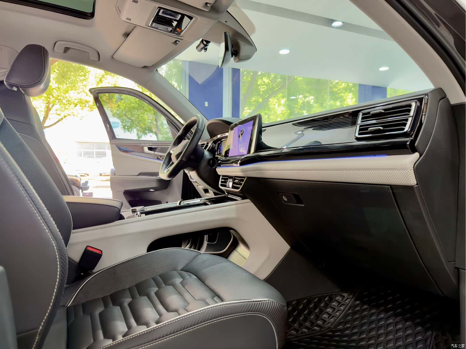 Volkswagen Teramont X, 2022 12